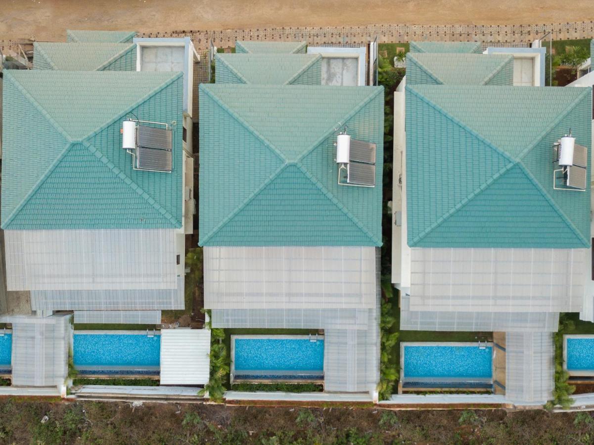 Ayan Villas With Private Pool Siolim Bagian luar foto