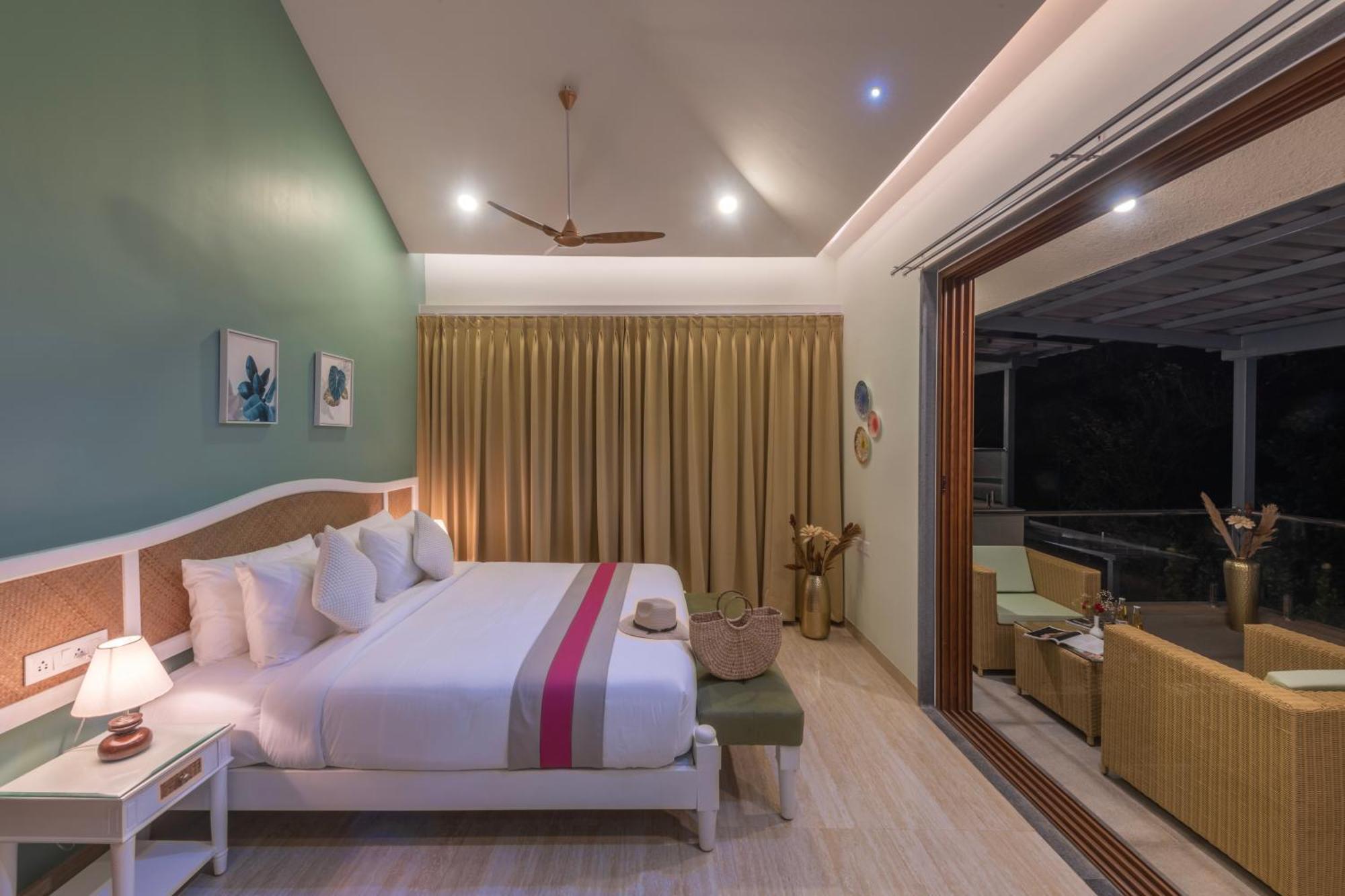 Ayan Villas With Private Pool Siolim Bagian luar foto