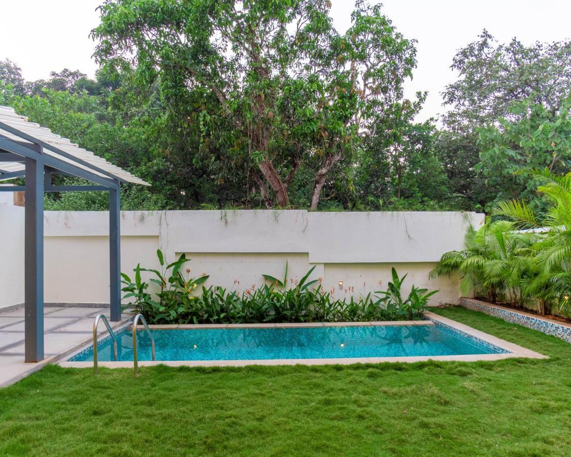 Ayan Villas With Private Pool Siolim Bagian luar foto