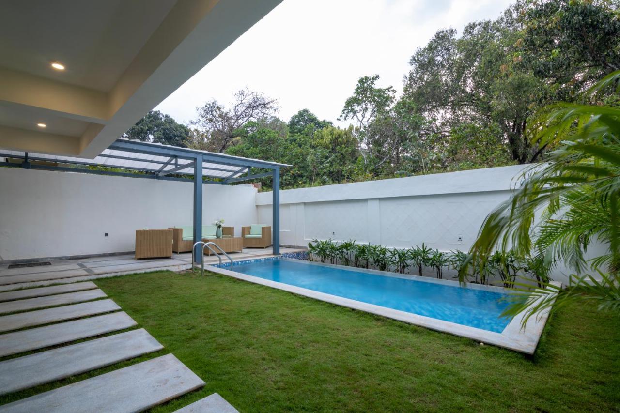 Ayan Villas With Private Pool Siolim Bagian luar foto